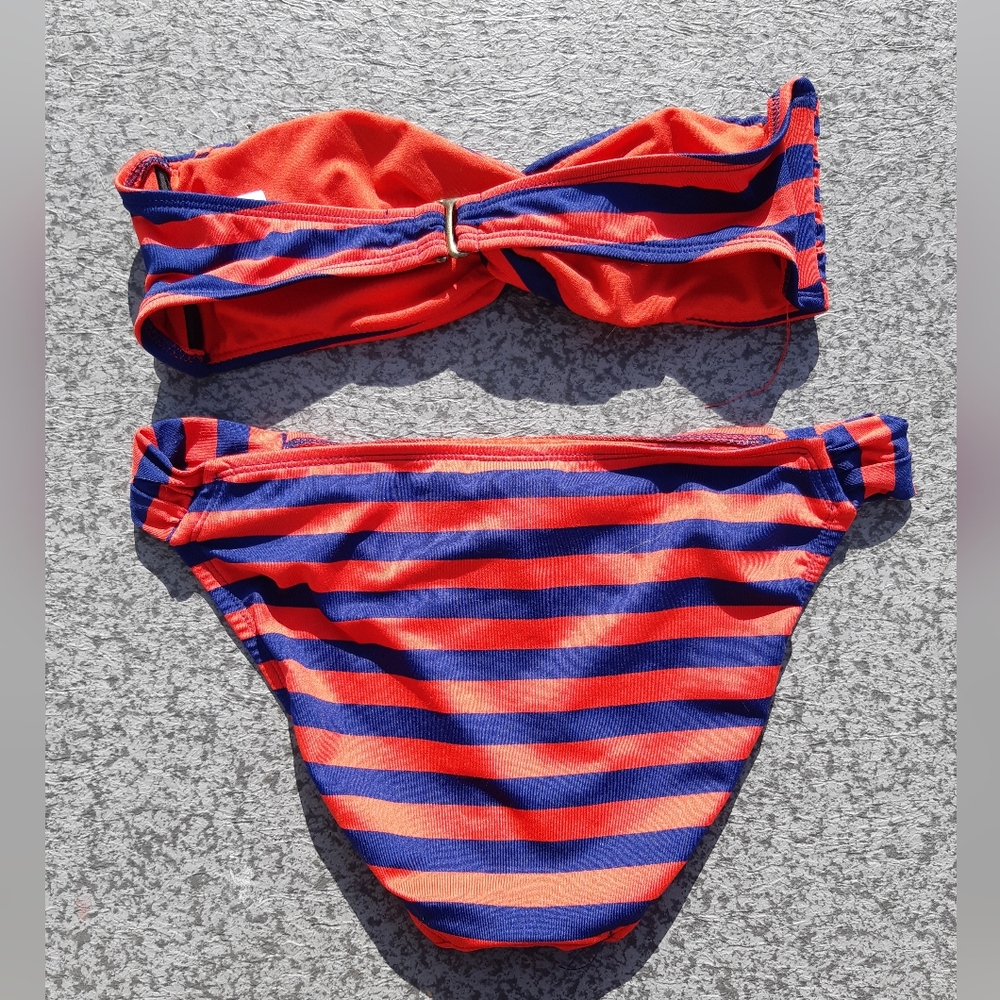 Bikini Set - Picture 6 of 12